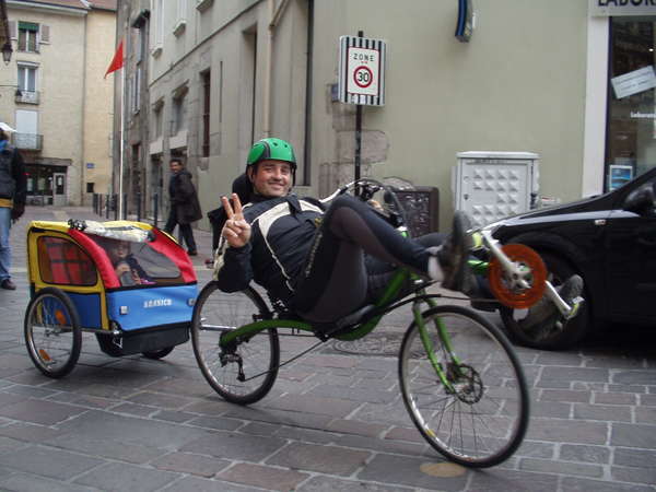 fichier 20071020_1603_002veloparade_place_notre_dame_garance_alexandre-0.jpg