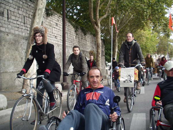 fichier 20071020_1605_001veloparade_place_lavalette_marcel-0.jpg