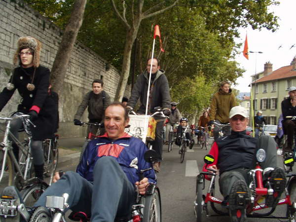 fichier 20071020_1605_002veloparade_place_lavalette_marcel_jean_pierre-0.jpg