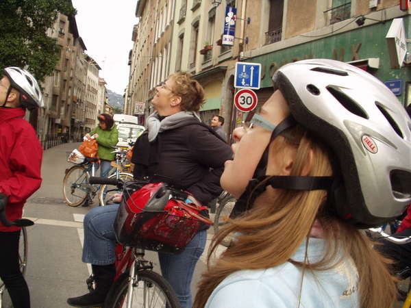 fichier 20071020_1611_001veloparade_rassemblement_armelle_perrine-0.jpg