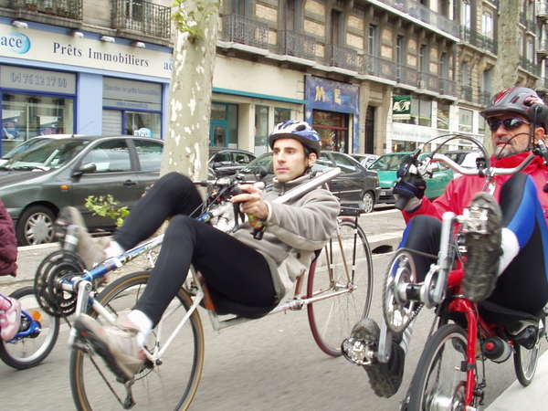 fichier 20071020_1622_001veloparade_cours_jean_jaures_jonathan_daniel-0.jpg