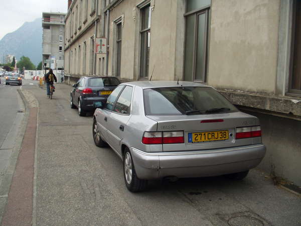 fichier 20080404_1712_003rue_rhin_danube_voiture_sur_pc-0.jpg
