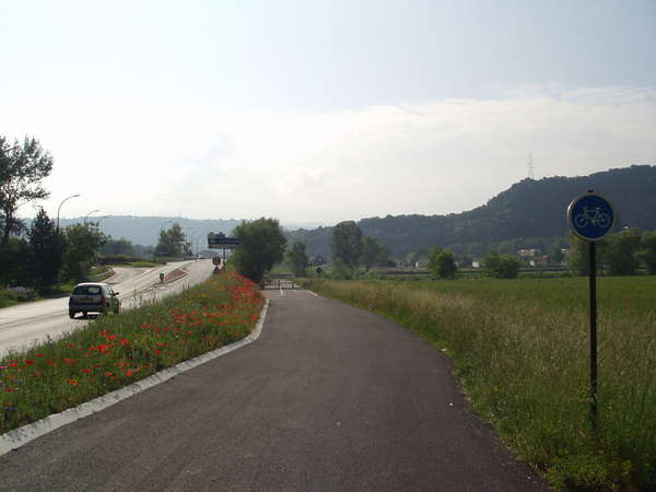 fichier 20080522_0928_route_vers_claix_pc_route-0.jpg