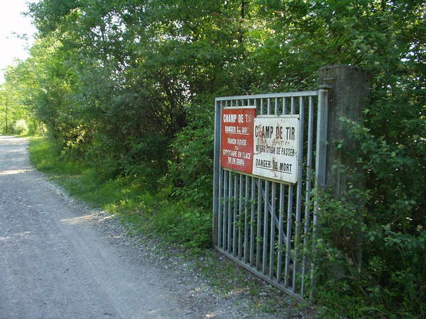 fichier 20080522_1020_001chemin_champ_de_tir_ouvert_cote_claix-0.jpg