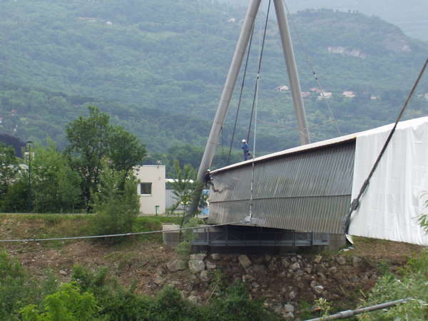 fichier 20080520_0810_passerrelle_ouvriers-0.jpg