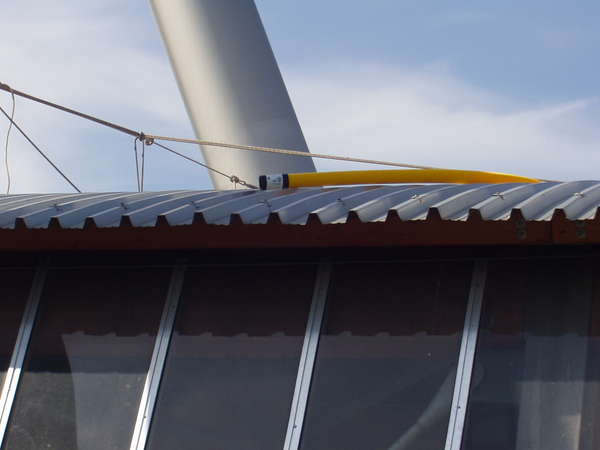 fichier 20080521_1755_002passerrelle_rondeau_baches_etape4_tuyau_protection-0.jpg