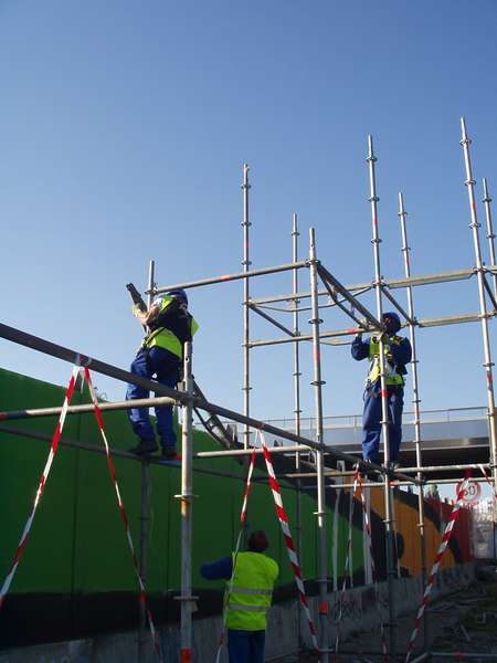 fichier 20080613_0841_construction_echaffaudage-0.jpg