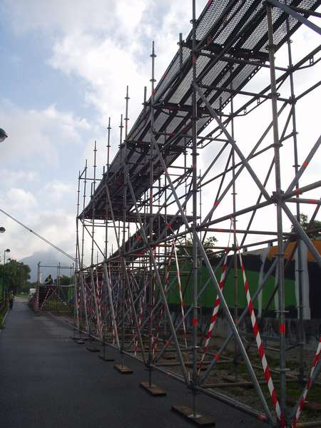 fichier 20080618_0846_echaufaudage_pont_rondeau-0.jpg