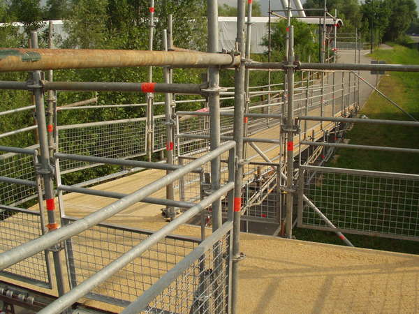 fichier 20080630_0847_002echaffaudage_virage2-0.jpg