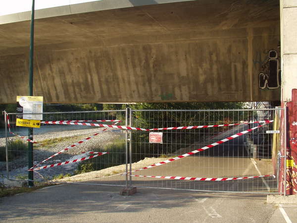 fichier 20090928_1712_fermeture_sous_pont_rondeau-0.jpg