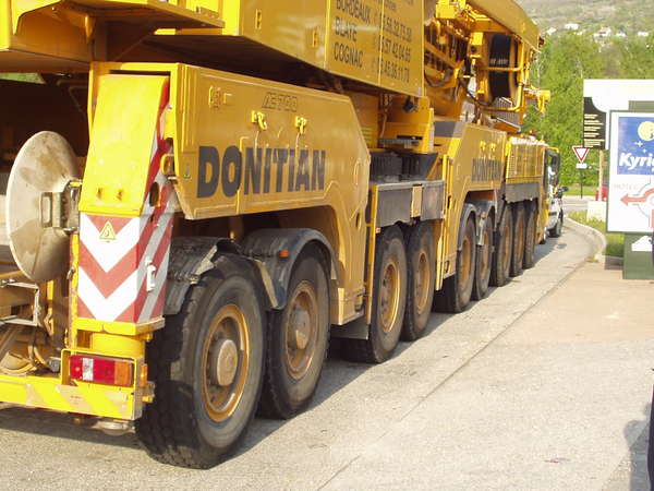 fichier 20100422_0850_002passerelle_rondeau_arrivee_grue_donitian-0.jpg