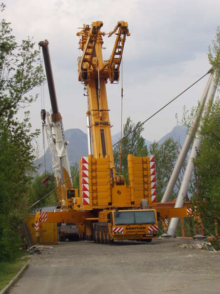 fichier 20100422_1748_002passerelle_rondeau_arrivee_grue_donitian-0.jpg