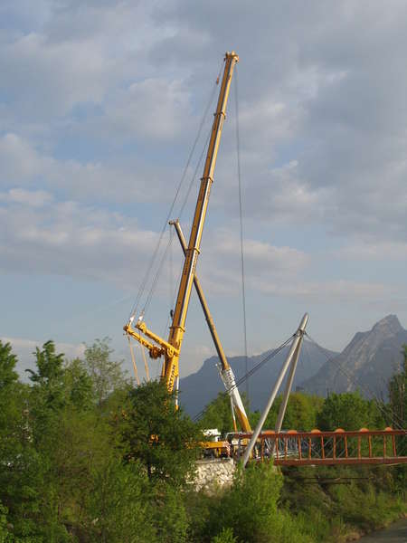fichier 20100426_0846_002passerelle_rondeau_levage_remplacement_cote_ouest-0.jpg