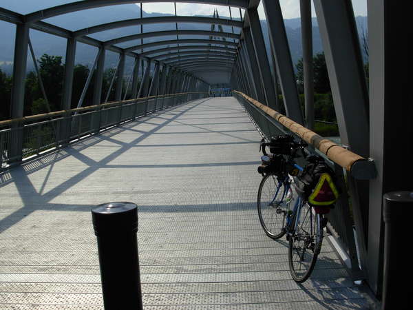fichier 20100630_1722_001pc_route_nouvelle_passerelle_velo_jpb-0.jpg