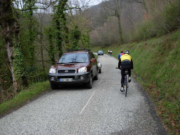 fichier 20080412_0836_rando_coteaux_tullins_d154a_route_cyclos-0.jpg