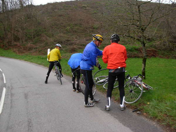 fichier 20080412_0946_001rando_coteaux_tullins_d22_route_crevaison-0.jpg