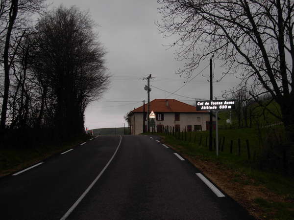 fichier 20080412_0956_rando_coteaux_tullins_d518_route_col_de_la_croix_de_toutes_aures-0.jpg