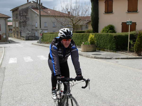 fichier 20080412_1219_003rando_coteaux_tullins_d20g_route_murinais_cyclos-0.jpg