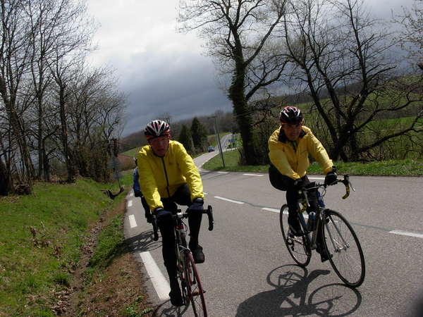 fichier 20080412_1238_rando_coteaux_tullins_d71_route_cyclos-0.jpg