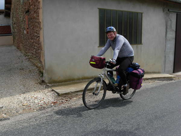 fichier 20080412_1253_rando_coteaux_tullins_d155_route_cyclo_randonneur_avant_varacieux-0.jpg