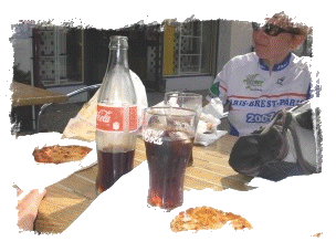 fichier 20080819_1102_d1082_route_bourg_argental_142k_boulangerie_coca_isabelle-g1.gif