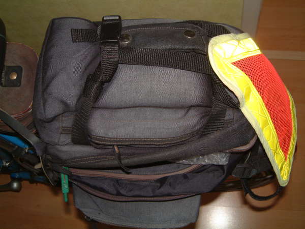 fichier 20081001_1805_002reflective_triangle-0.jpg