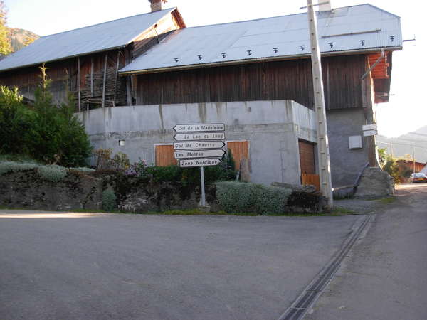 fichier 20081011_1728_005d99_route-0.jpg