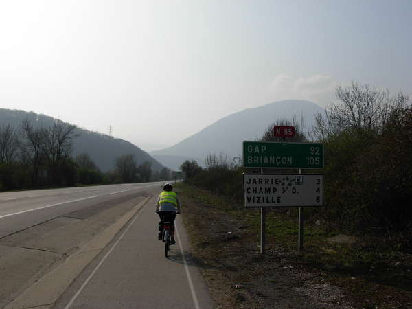 fichier 000004_20090405_1023_d1085_route_isabelle_panneau-0.jpg