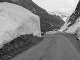 fichier 000273_20090405_1445_001d530_route_neige_sous_cascade-0.jpg