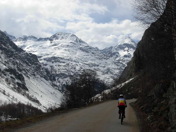 fichier 000344_20090405_1531_003d530_route_isabelle-0.jpg