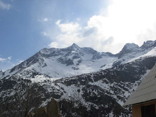 fichier 000362_20090405_1552_002d530_route_saint_christophe_en_oisans_vue_montagnes-0.jpg