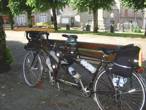 fichier 20090617_1138_002diagonale_bs_d767_route_corlay_128km_elev_1193m_tandem_baguette-0.jpg