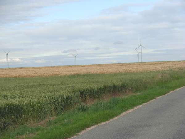 fichier 20090618_1914_001diagonale_bs_d24_route_vue_eoliennes-0.jpg