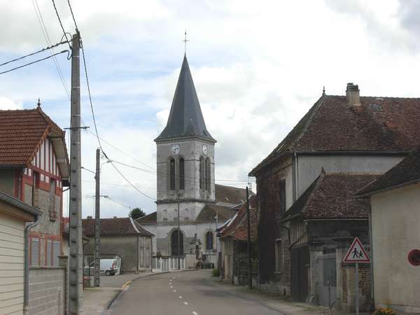 fichier 20090619_1431_diagonale_bs_d56_route_ramerupt_133km_elev_303m_eglise-0.jpg