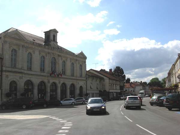 fichier 20090619_1655_diagonale_bs_d4_route_montier_en_der_176km_elev_466m_centre_ville-0.jpg