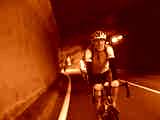 fichier 20090719_0620_002d1091_route_tunnel_du_grand_clot_cyclos_derriere-0.jpg