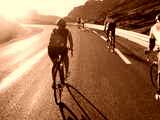 fichier 20090719_0732_001d1091_route_cyclote_dans_soleil-0.jpg