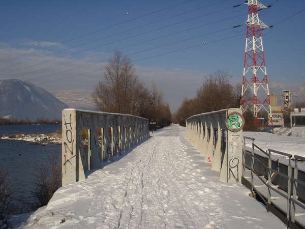 fichier 20091027_0645_pc_route_neige_pont_de_vence-0.jpg