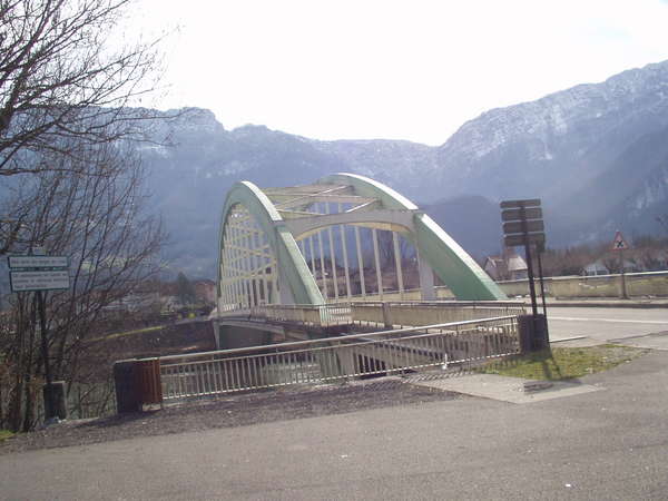 fichier 20091027_0734_pc_route_pont_de_saint_gervais-0.jpg