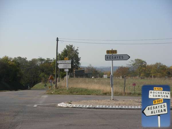 fichier 20091027_1059_001d101_route_carrefour_a_droite_78km_panneau-0.jpg