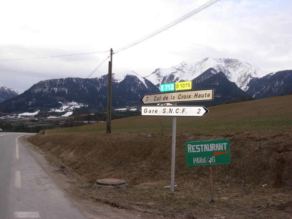 fichier 20100319_0753_d1075_route_relais_de_la_commanderie_61km_panneau-0.jpg