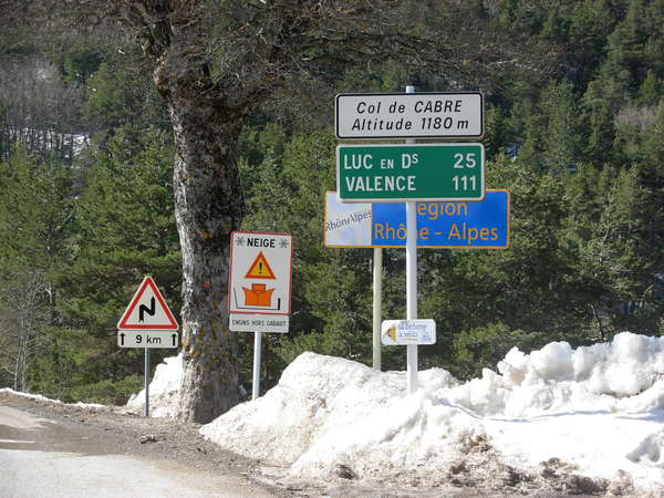 fichier 20100319_1054_d93_route_col_de_cabre_114km_elev_1673m_panneau-0.jpg