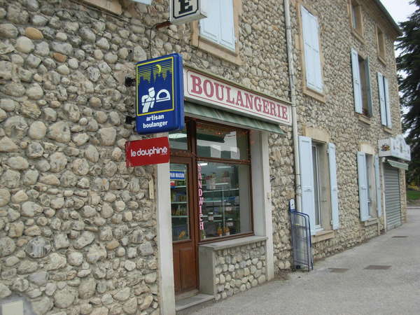 fichier 20100319_1352_d93_route_vercheny_171km_elev_1680m_boulangerie-0.jpg