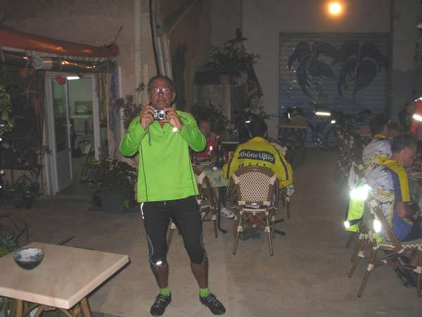 fichier 20100911_2058_002n86_route_pont_saint_esprit_restaurant_jean-francois_vilarem_franck_vanderperre_nicolas_eibner-0.jpg