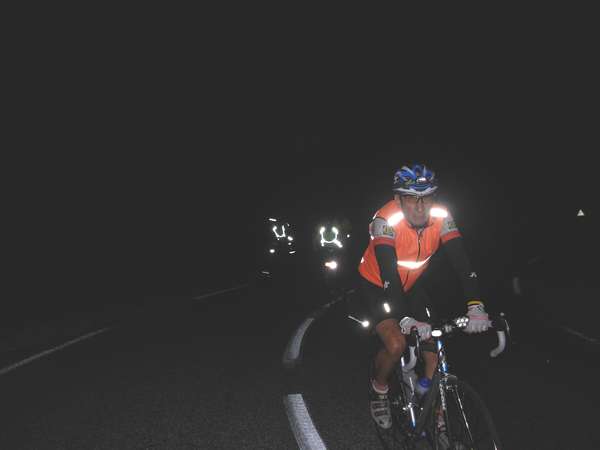 fichier 20100911_2327_d290_route_groupe_derriere_XXXX-0.jpg