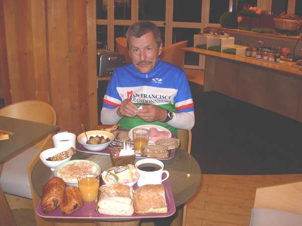 fichier 20100912_0514_d104_route_aubenas_hotel_ibis_joseph_maurer-0.jpg