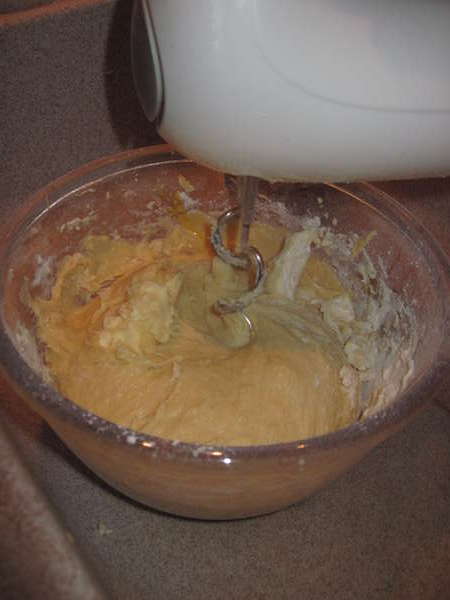 fichier 20101218_0922_001recette_brioche_battre_preparation_avec_robot_et_fouets-0.jpg