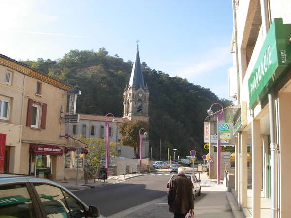 fichier 20101029_1200_001d67_route_chateauneuf_sur_isere_eglise-0.jpg