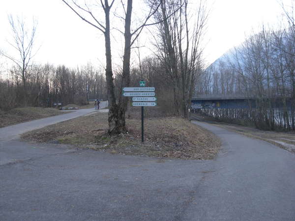 fichier 20101029_1630_pc_route_pont_de_veurey_droite-0.jpg