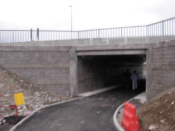fichier 20101029_1654_002pc_route_barrage_de_saint_egreve_tunnel-0.jpg